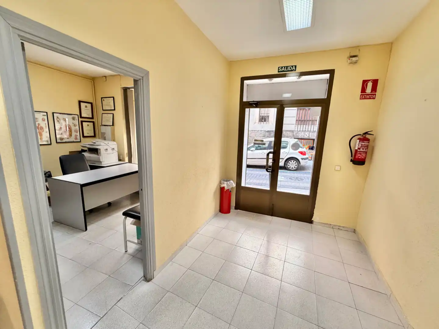 Local en venta en Madrid con Aire acondicionado y Calefacción