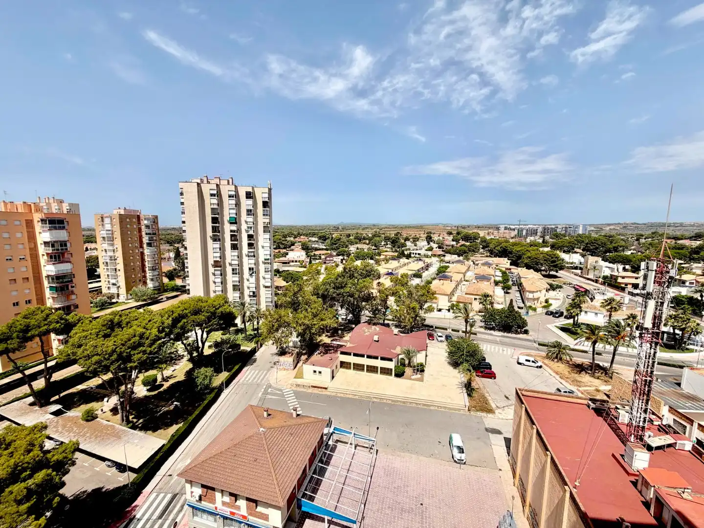 Vista exterior de Apartamento en venta en Orihuela con Aire acondicionado, Amueblado y Microondas