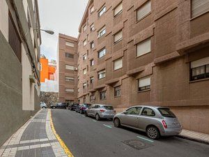 Exterior view of Flat for sale in Las Palmas de Gran Canaria  with Furnished