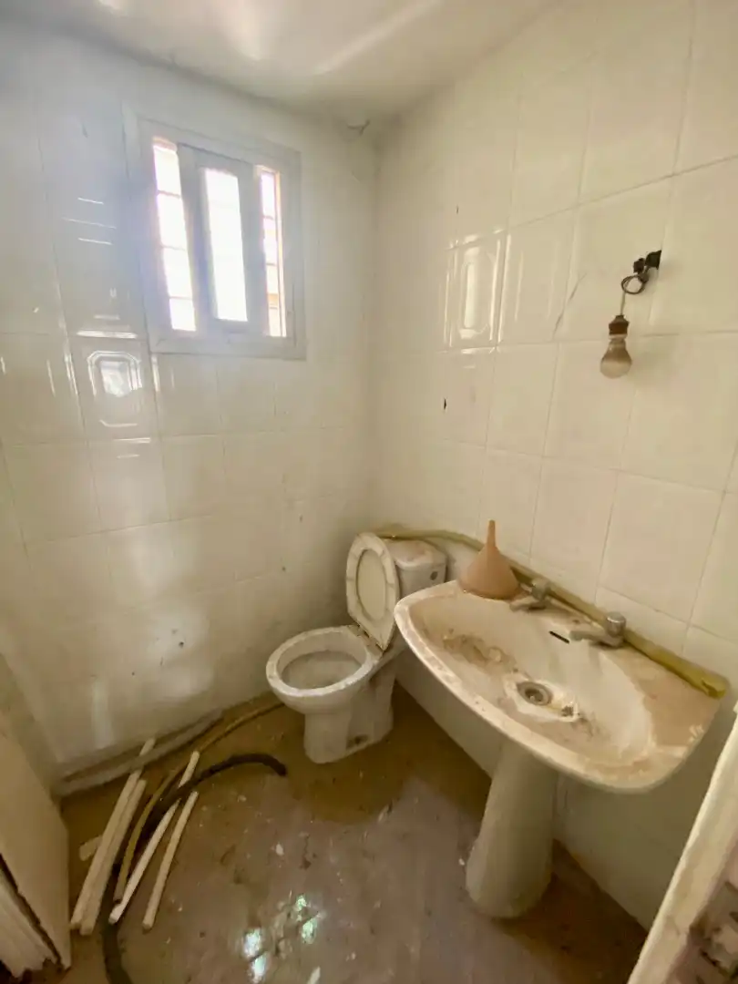 Bathroom of Commercial properties for sale in Albacete