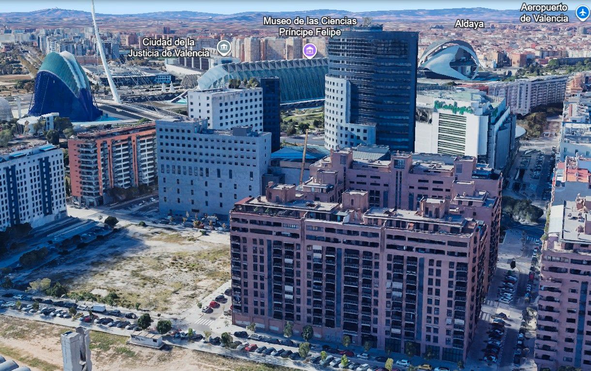 Exterior view of Duplex for sale in  Valencia Capital  with Air Conditioner, Heating and Furnished