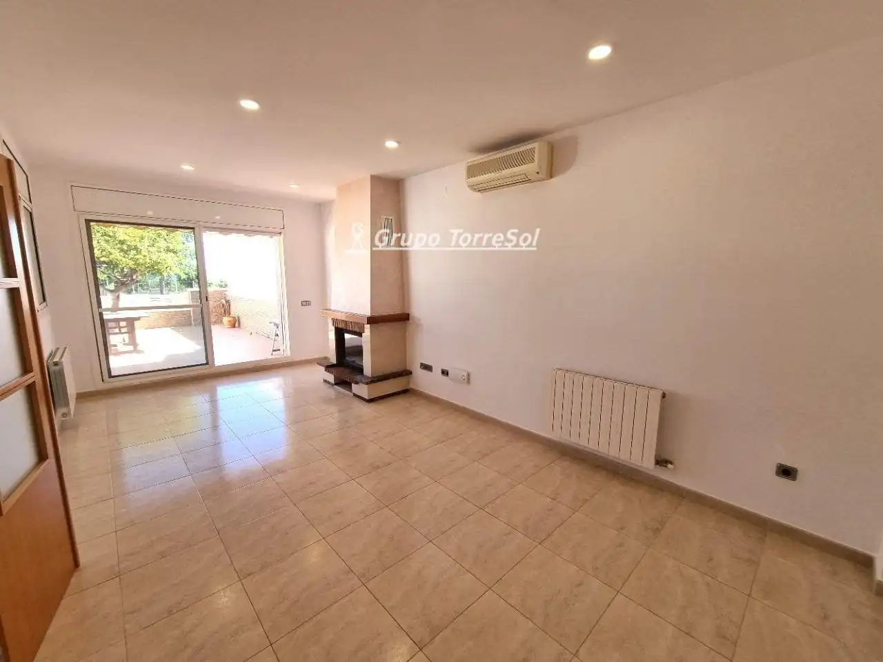 Casa bifamiliare in vendita a de Nostra Senyora de Montserrat, imagen 3