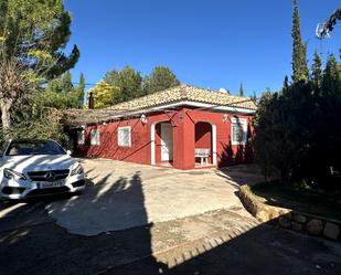 Vista exterior de Casa o xalet en venda en Llíria amb Aire condicionat, Calefacció i Terrassa