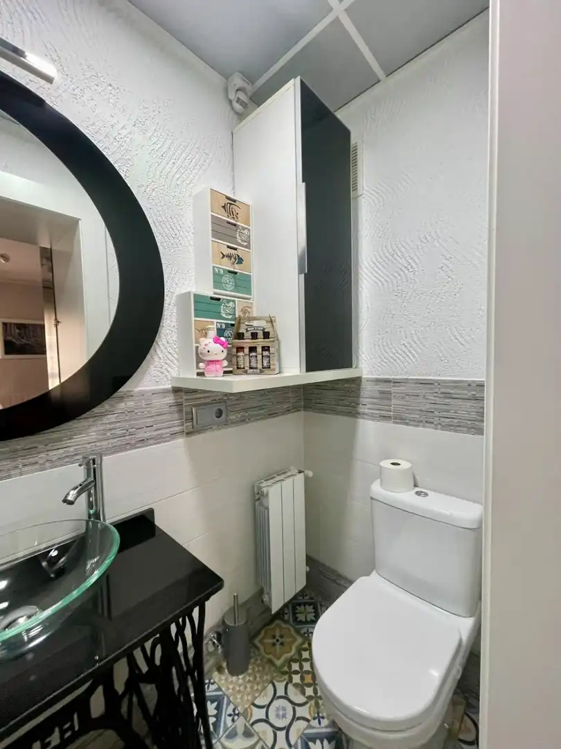 Badezimmer von Wohnung zum Verkauf in Valdepeñas mit Heizung, Terrasse und Balkon