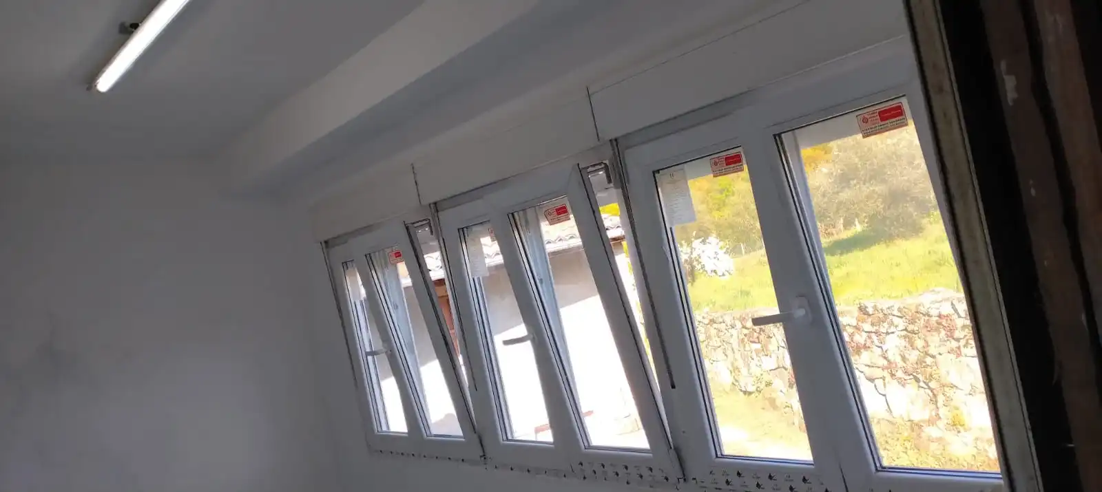 Terrassa de Casa o xalet en venda en Nogueira de Ramuín amb Jardí privat