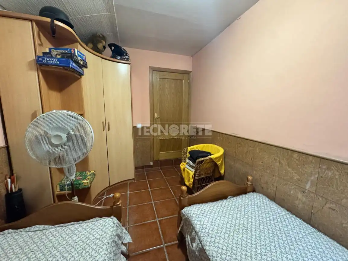 Dormitori de Casa o xalet en venda en San Román de los Montes