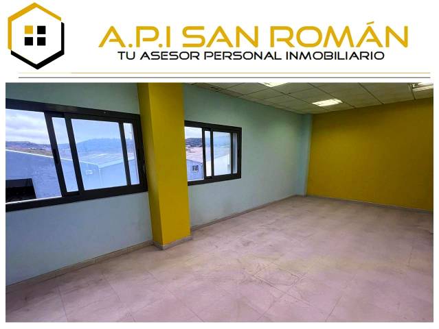 Local comercial en Alquiler en Juan De La Cierva en Villalbilla pueblo