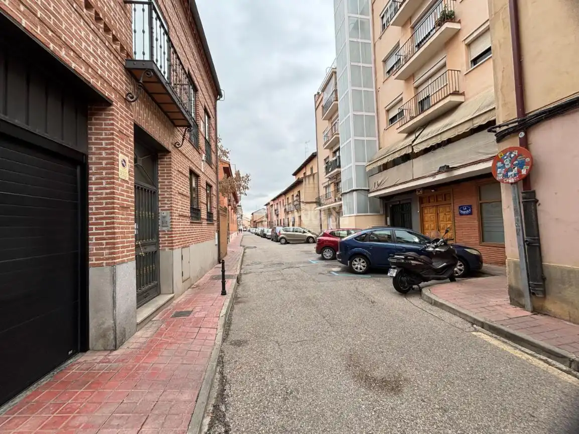 Exterior view of Flat for sale in Alcalá de Henares