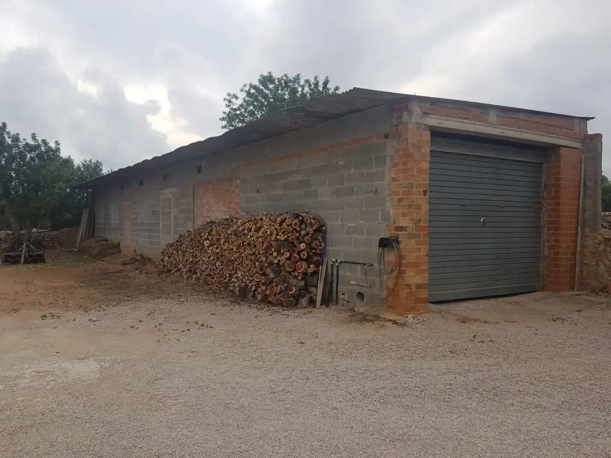 Vista exterior de Finca rústica en venda en Roda de Berà amb Aire condicionat, Calefacció i Jardí privat