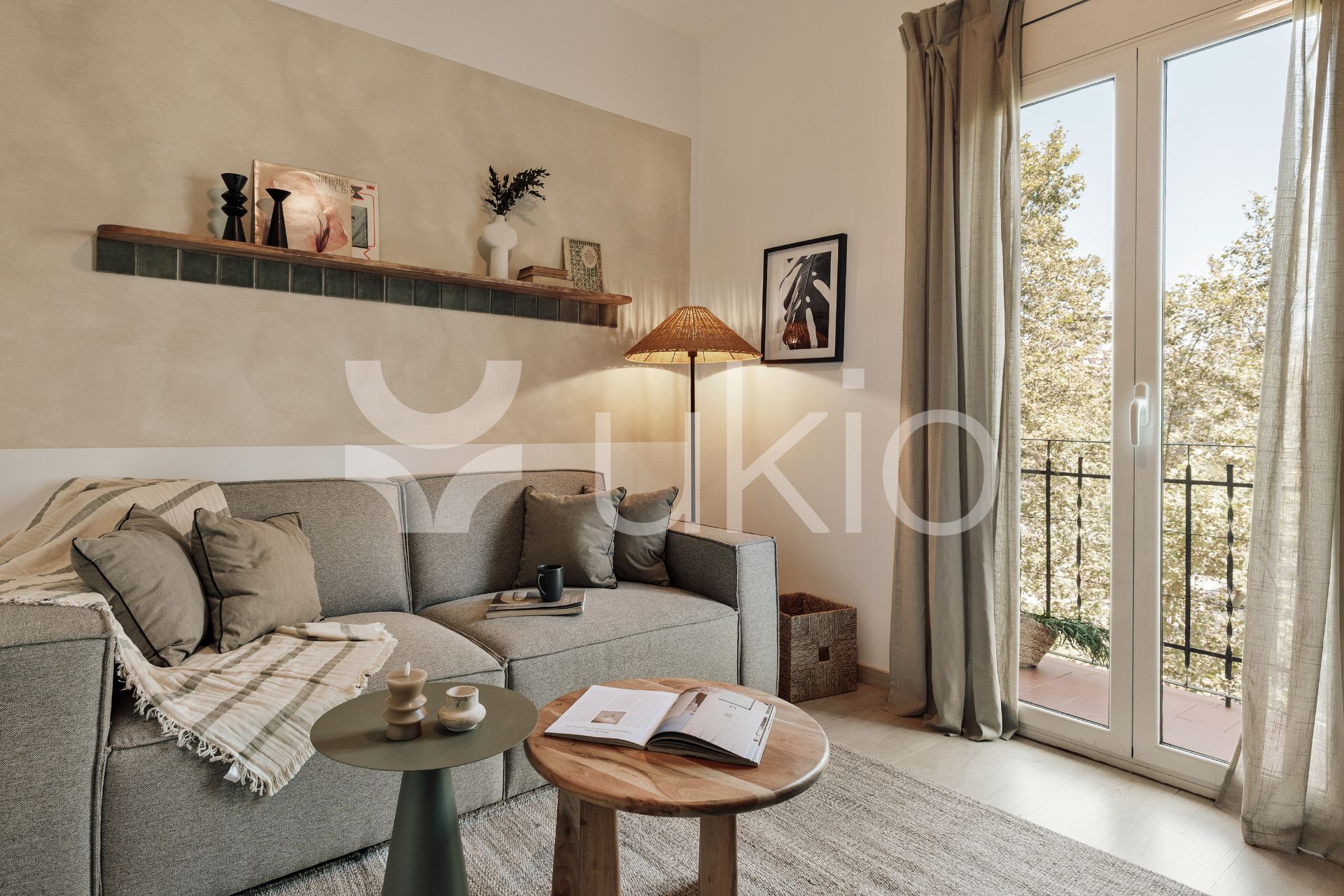 Sala d'estar de Apartament de lloguer en  Barcelona Capital amb Aire condicionat, Calefacció i Moblat