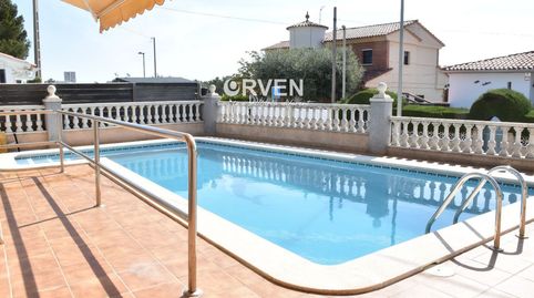 CASA CON PISCINA CINCO HABITACIONES EN BELLAMAR CALAFELL, imatge 5