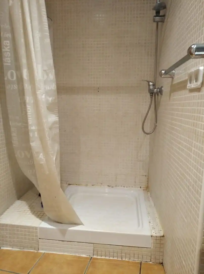 Badezimmer von Wohnung zum Verkauf in Manresa mit Heizung und Möbliert