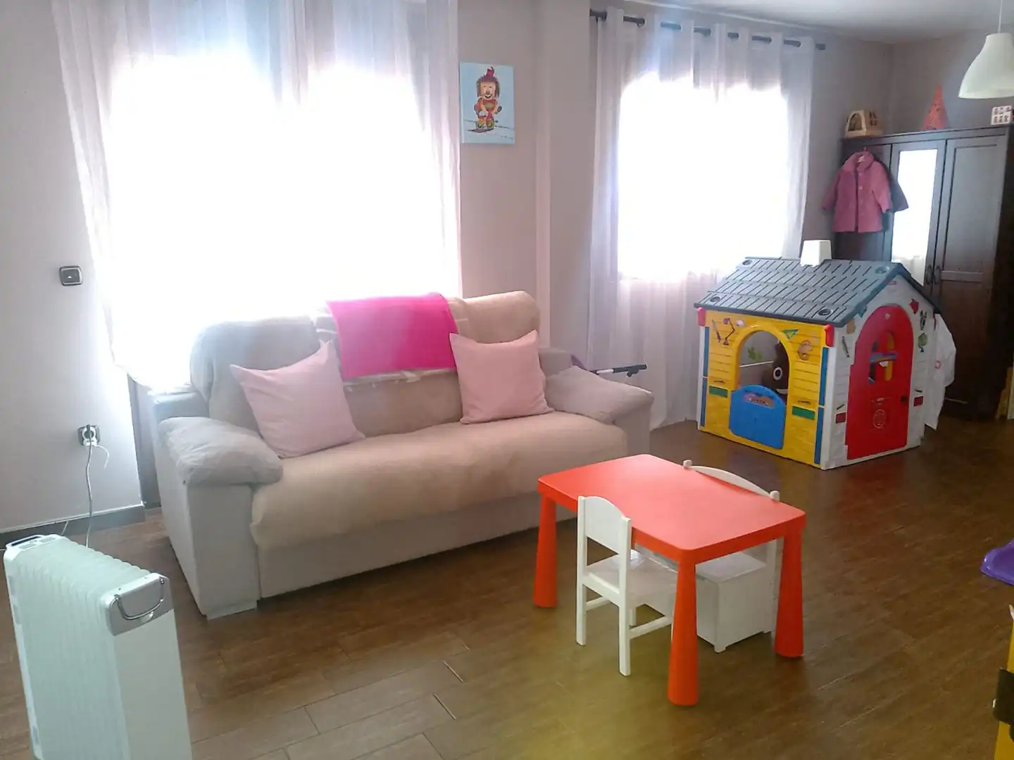 Sala d'estar de Casa o xalet en venda en Quintana del Puente amb Calefacció, Jardí privat i Terrassa