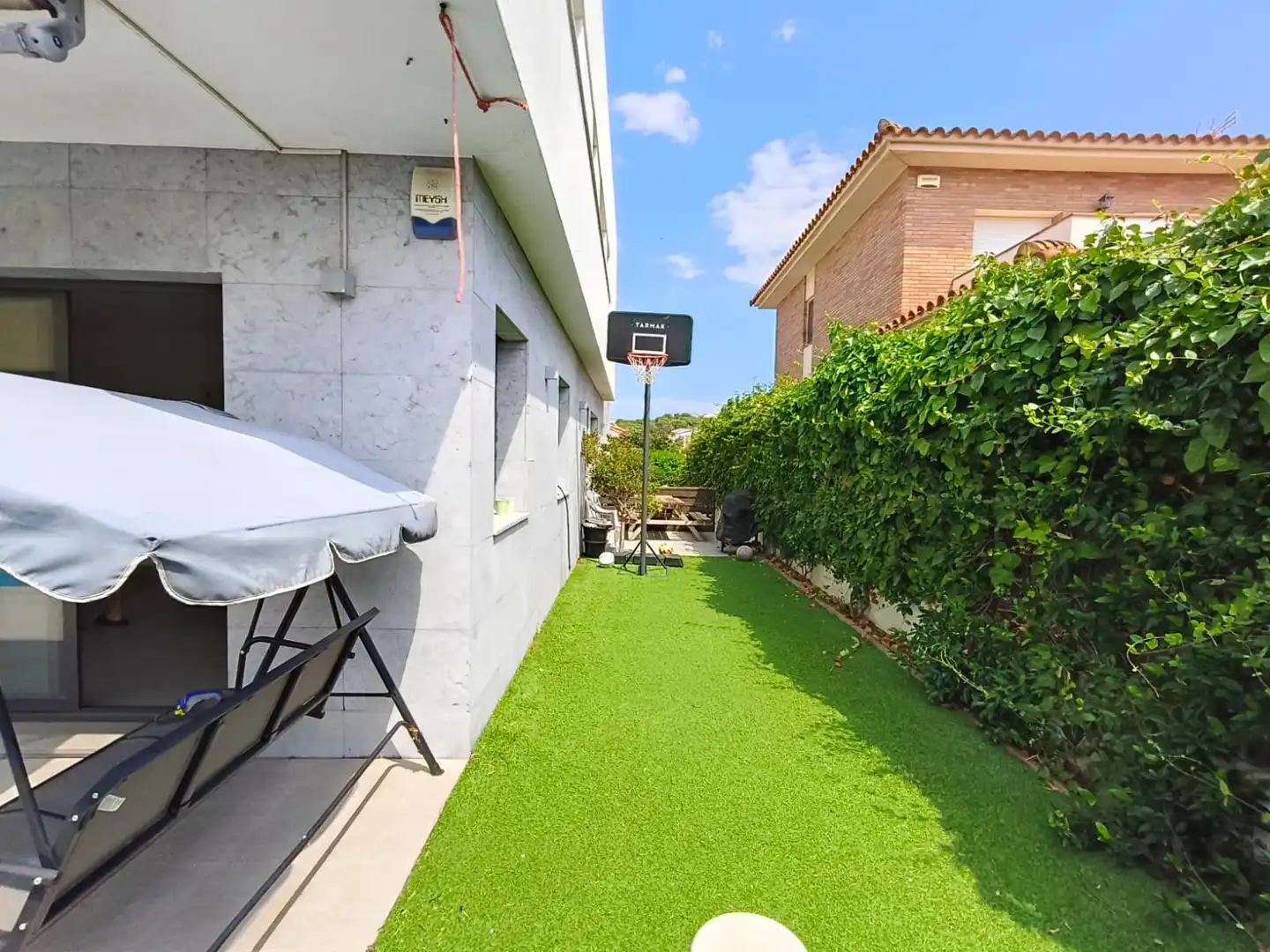 Terraza de Casa o chalet en venta en Pineda de Mar con Aire acondicionado, Calefacción y Jardín privado