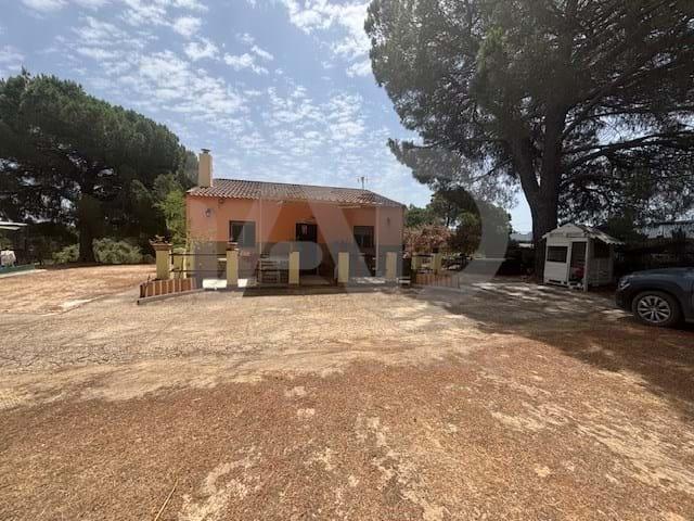 Foto 1 de Residencial en venda a Villanueva de los Castillejos, Huelva