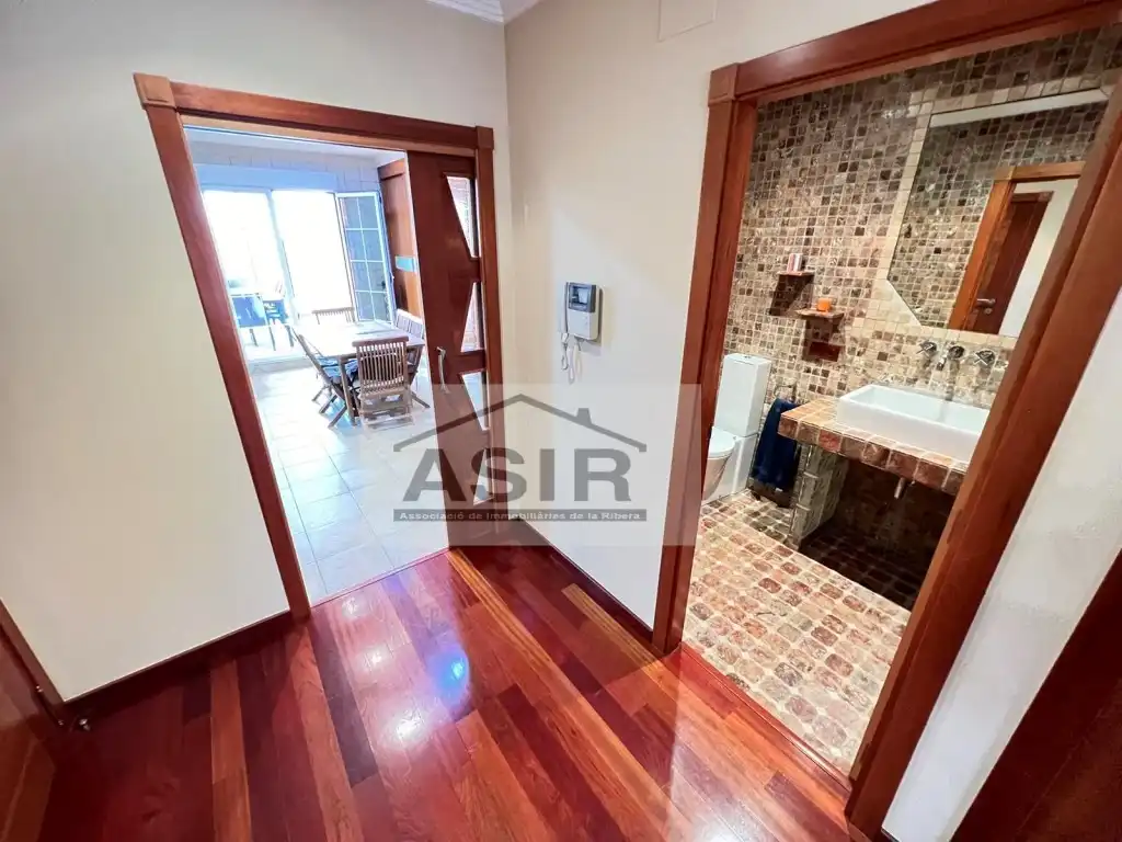 Vista exterior de Casa o xalet en venda en Carcaixent amb Aire condicionat, Terrassa i Piscina