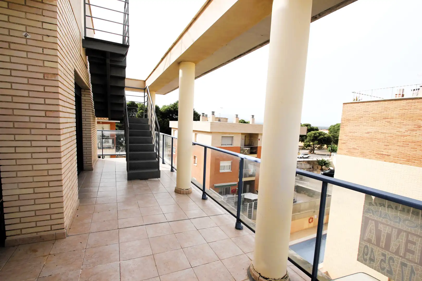 Terrasse von Dachboden zum Verkauf in Mont-roig del Camp mit Klimaanlage, Terrasse und Gemeinschaftspool