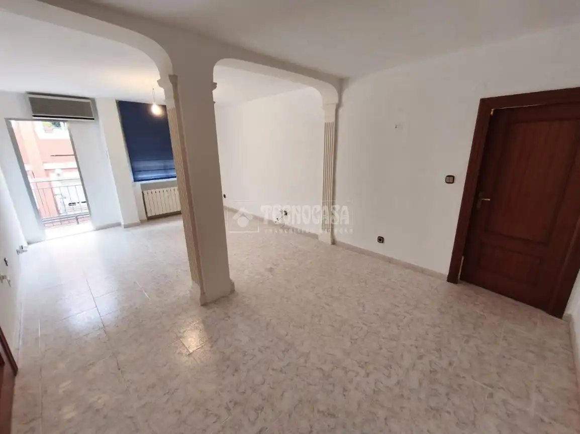 Flat for sale in Casco Antiguo