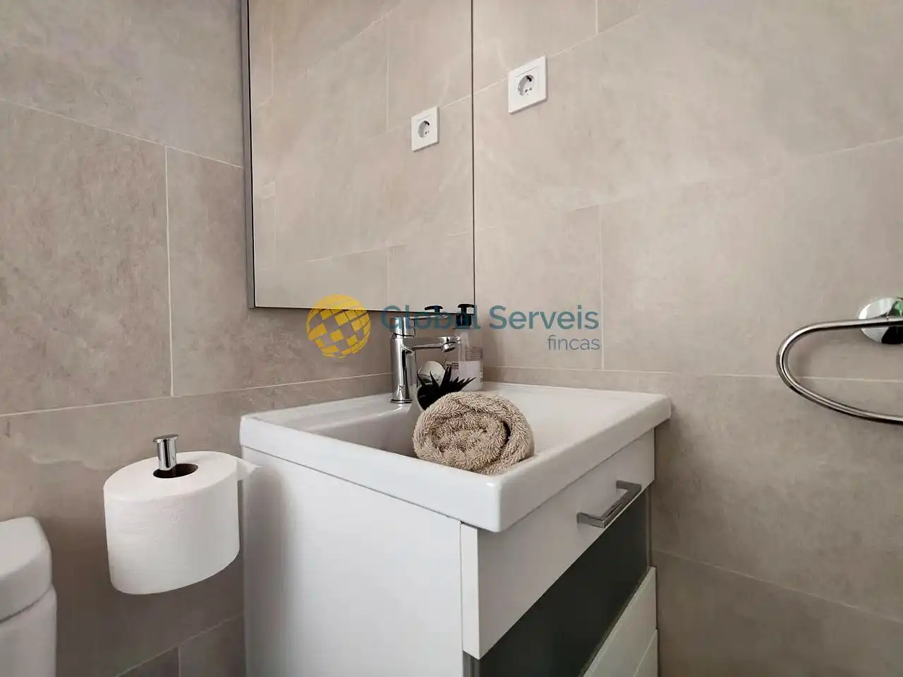 Bathroom of Houses for sale in El Bruc, Barcelona