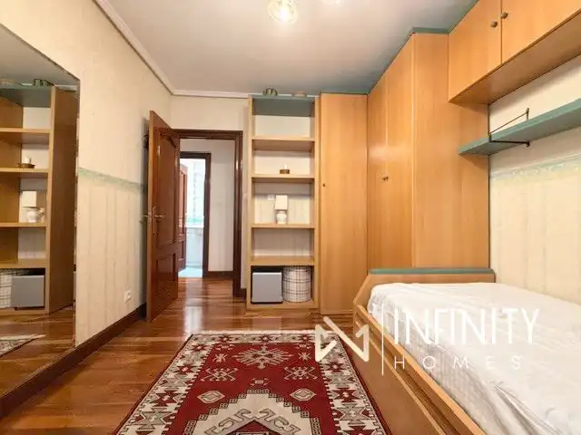 Habitación de Piso de alquiler en Barakaldo  con Calefacción