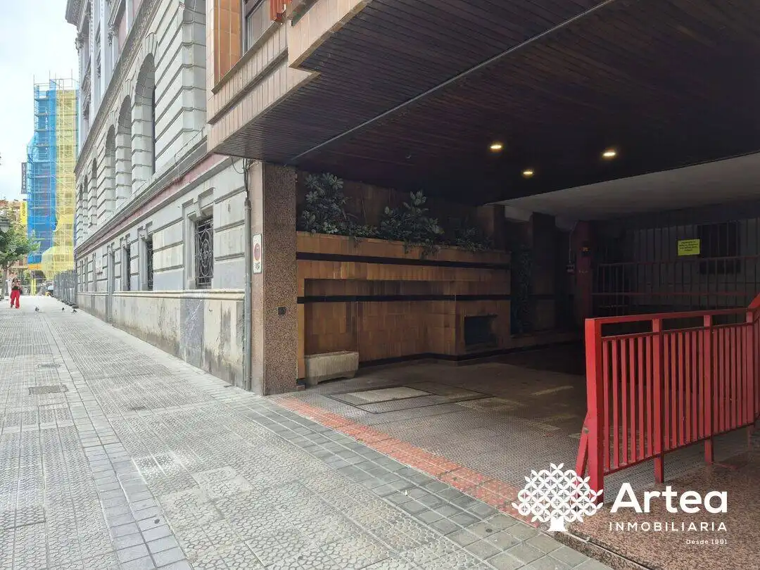 Exterior view of Garage for sale in Bilbao 