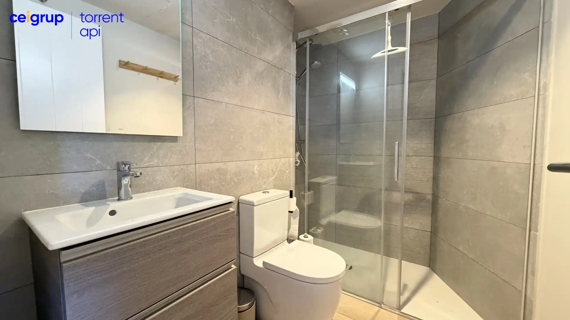 Bathroom of Ground floor for sale in Sa Riera - Sa Fontansa