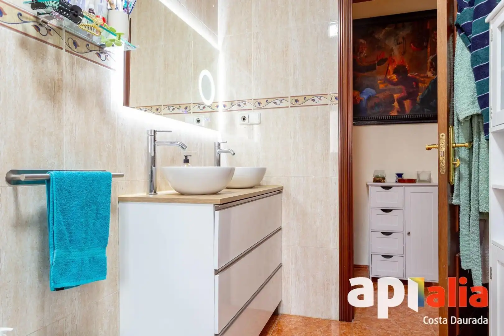Casa aparellada amb terrassa en venda a Carrer Pamplona, imagen 27