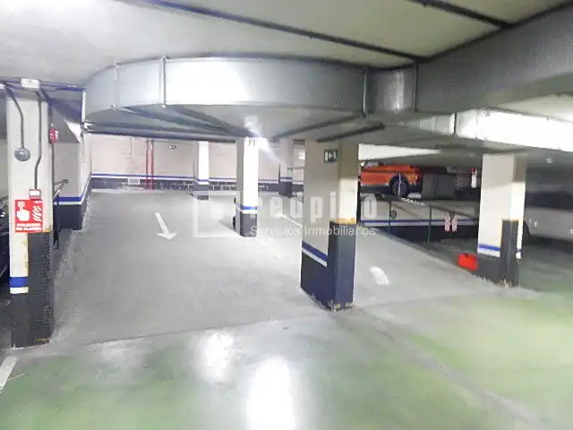 Parking de Garaje en venta en Madrid