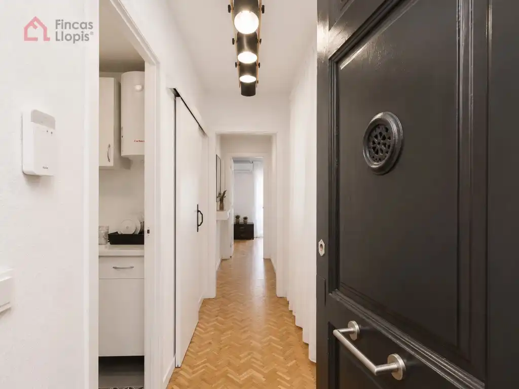 Piso en venta en Barcelona con Balcón y Internet
