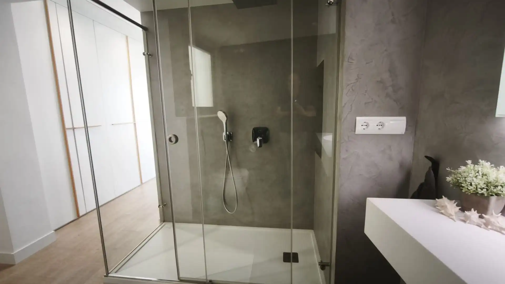 Baño de Piso en venta en Málaga con Aire acondicionado, Calefacción y Terraza