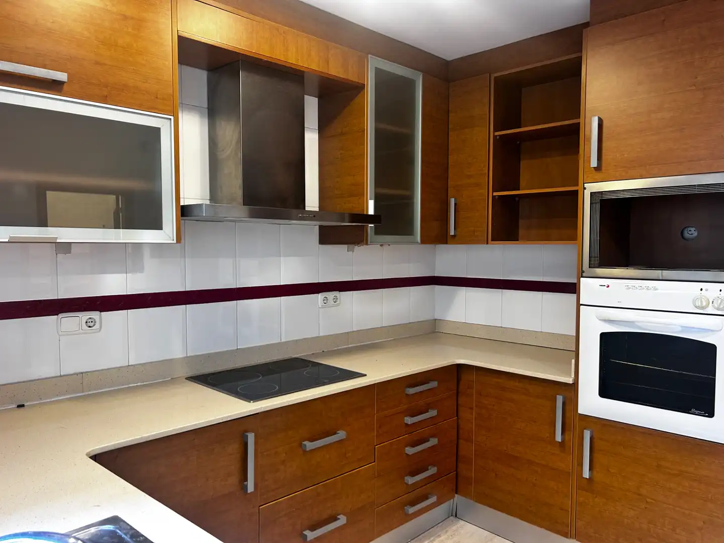 Kitchen of Flat for sale in Terrassa  with Private garden, Furnished and Balcony