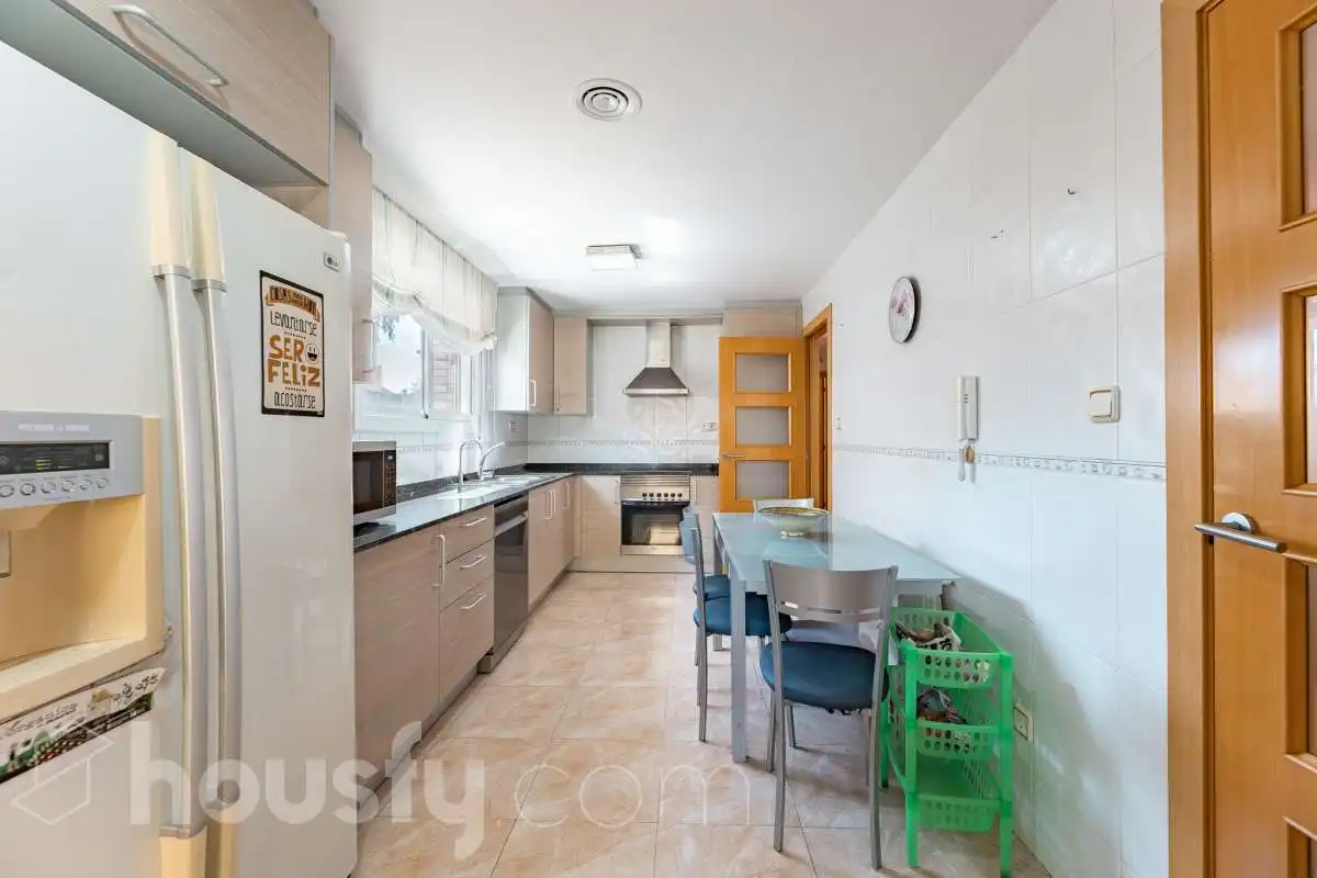 Cocina de Casa o chalet en venta en Calafell con Aire acondicionado, Calefacción y Jardín privado