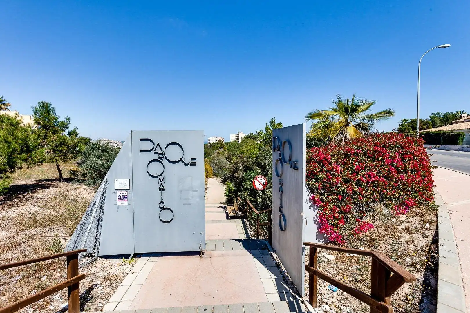 Vista exterior de Casa o chalet en venta en Torrevieja con Terraza