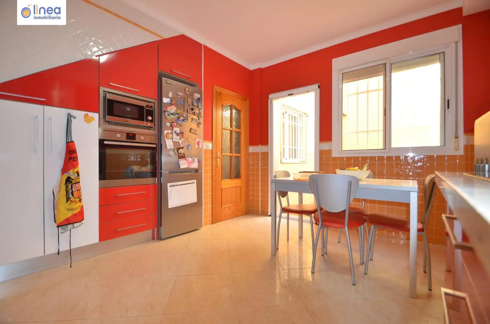 Casa adosada en venta en Calle ANGEL CARA, La Mojonera