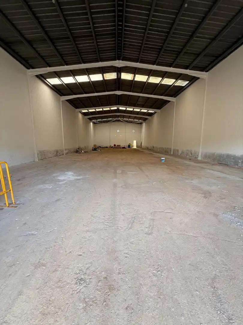 Fabrikhallen zur Miete in Castellbisbal