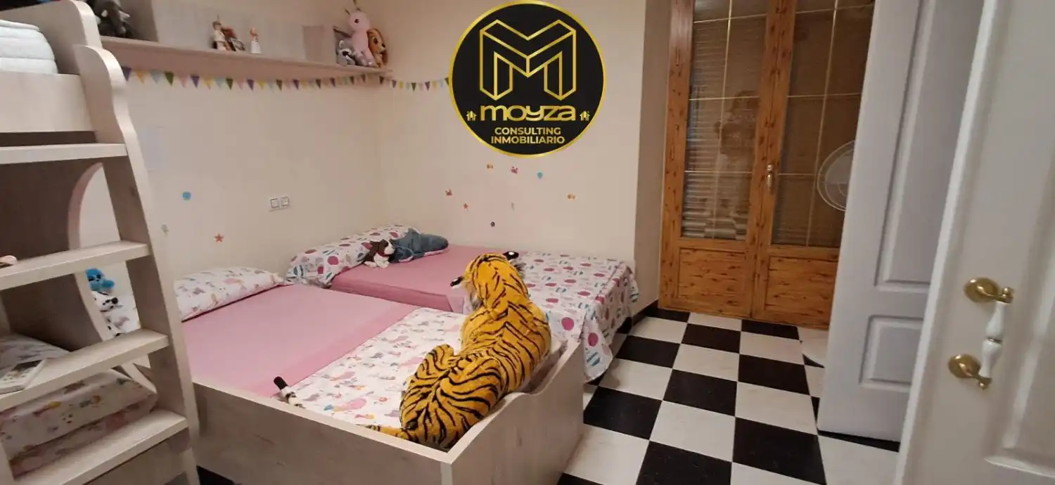 Schlafzimmer von Haus oder Chalet zur Miete in Jaén mit Klimaanlage, Heizung und Terrasse