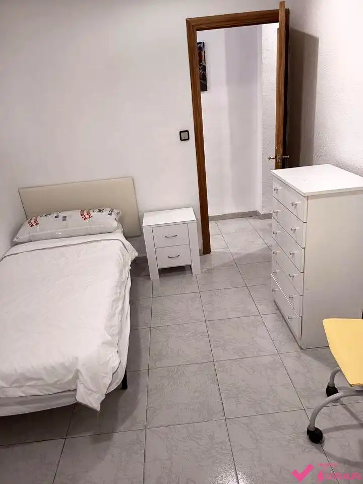 Piso en alquiler en De Jijona, imagen 8