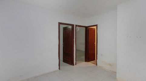 Foto 5 de Piso en venta en C/ Camprodon, Lloreda, Badalona