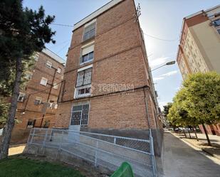 Vista exterior de Pis en venda en Talavera de la Reina amb Terrassa