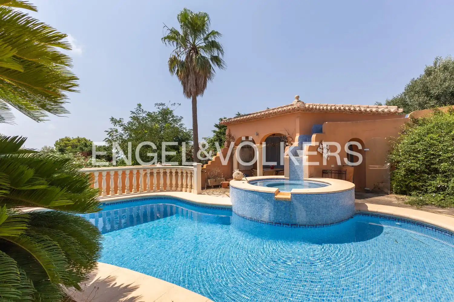 Vista exterior de Casa o chalet en venta en Jávea / Xàbia con Aire acondicionado, Calefacción y Jardín privado