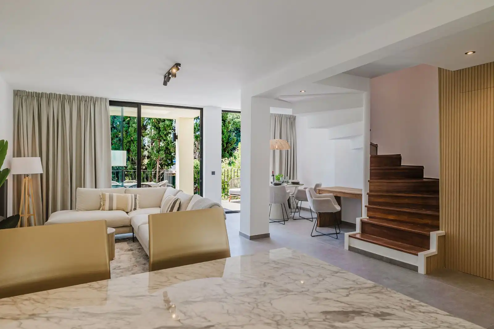 Casa amb piscina en venda a Nueva Andalucía, imagen 3