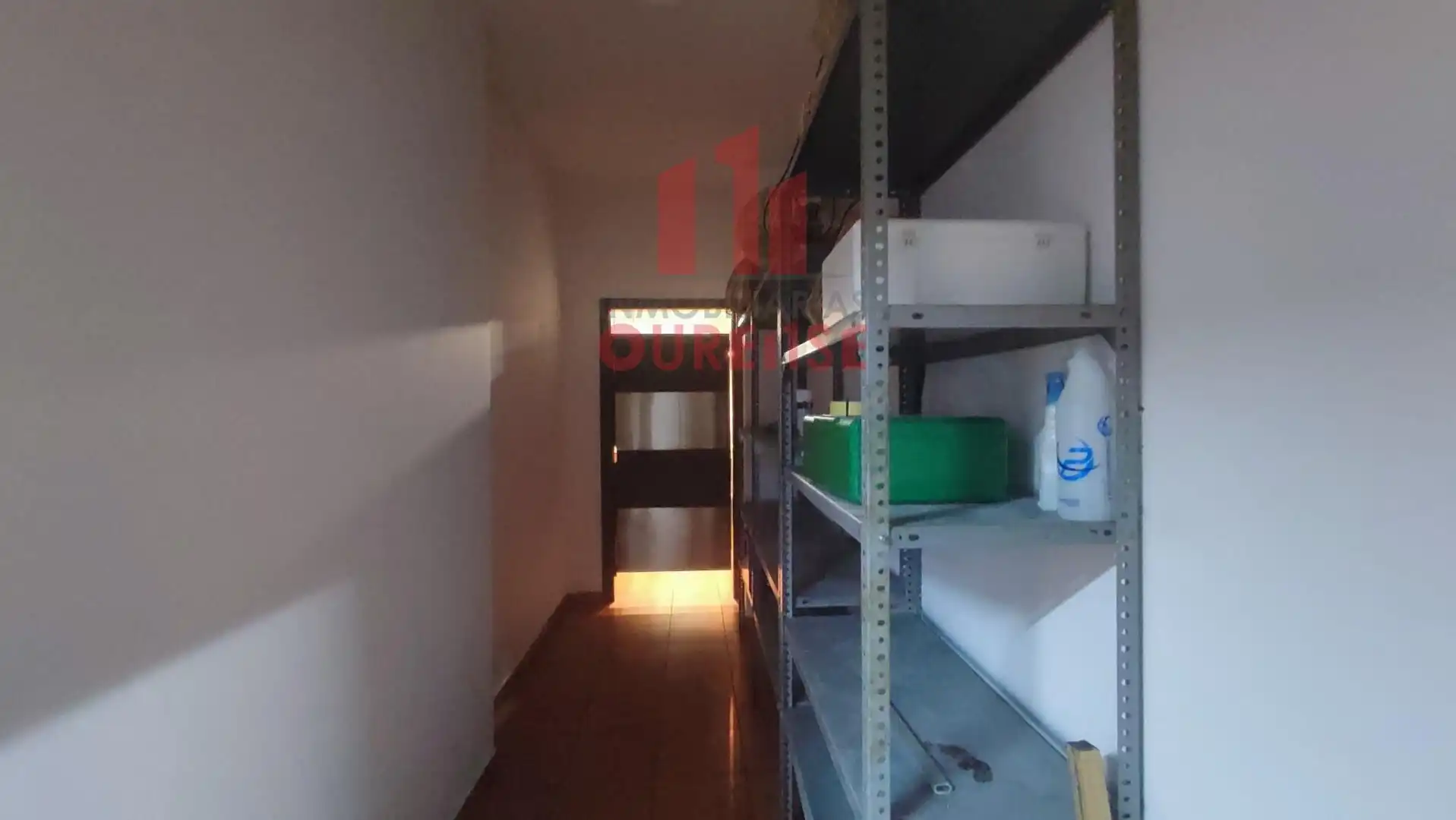 Local de alquiler en Ourense Capital  con Amueblado
