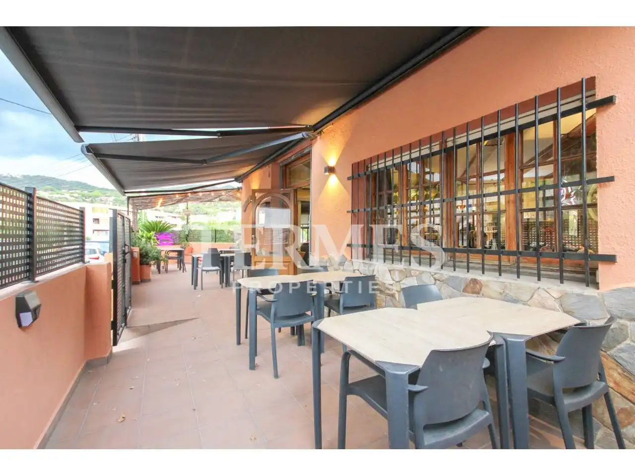 Terrasse von Geschaftsraum zum Verkauf in Cabrils mit Klimaanlage