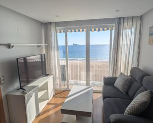 Dormitori de Apartament de lloguer en Benidorm amb Aire condicionat, Calefacció i Terrassa