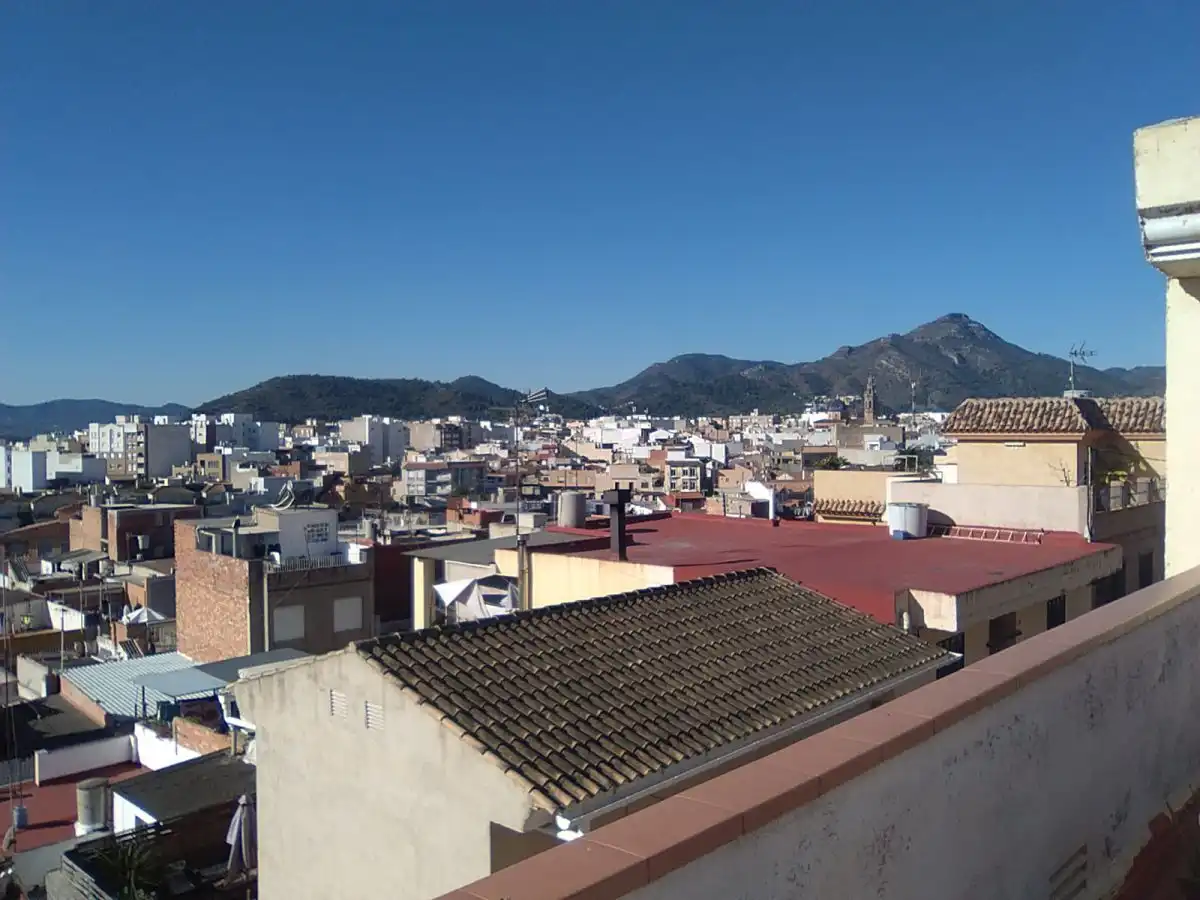 Vista exterior de Casa o xalet en venda en La Vall d'Uixó amb Calefacció, Terrassa i Traster
