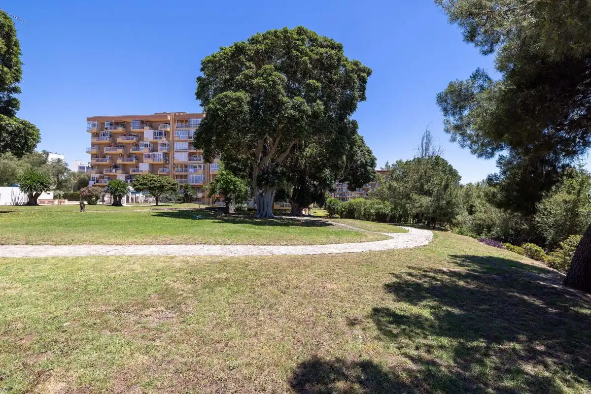 Estudio en venta en Benalmádena con Calefacción, Jardín privado y Piscina