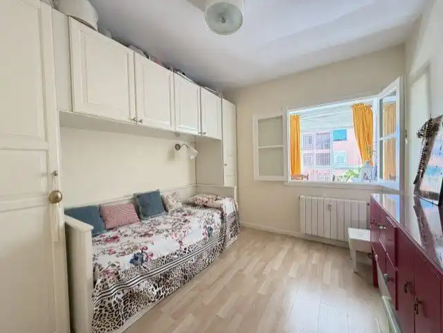 Habitación de Piso en venta en Badajoz con Aire acondicionado, Calefacción y Terraza