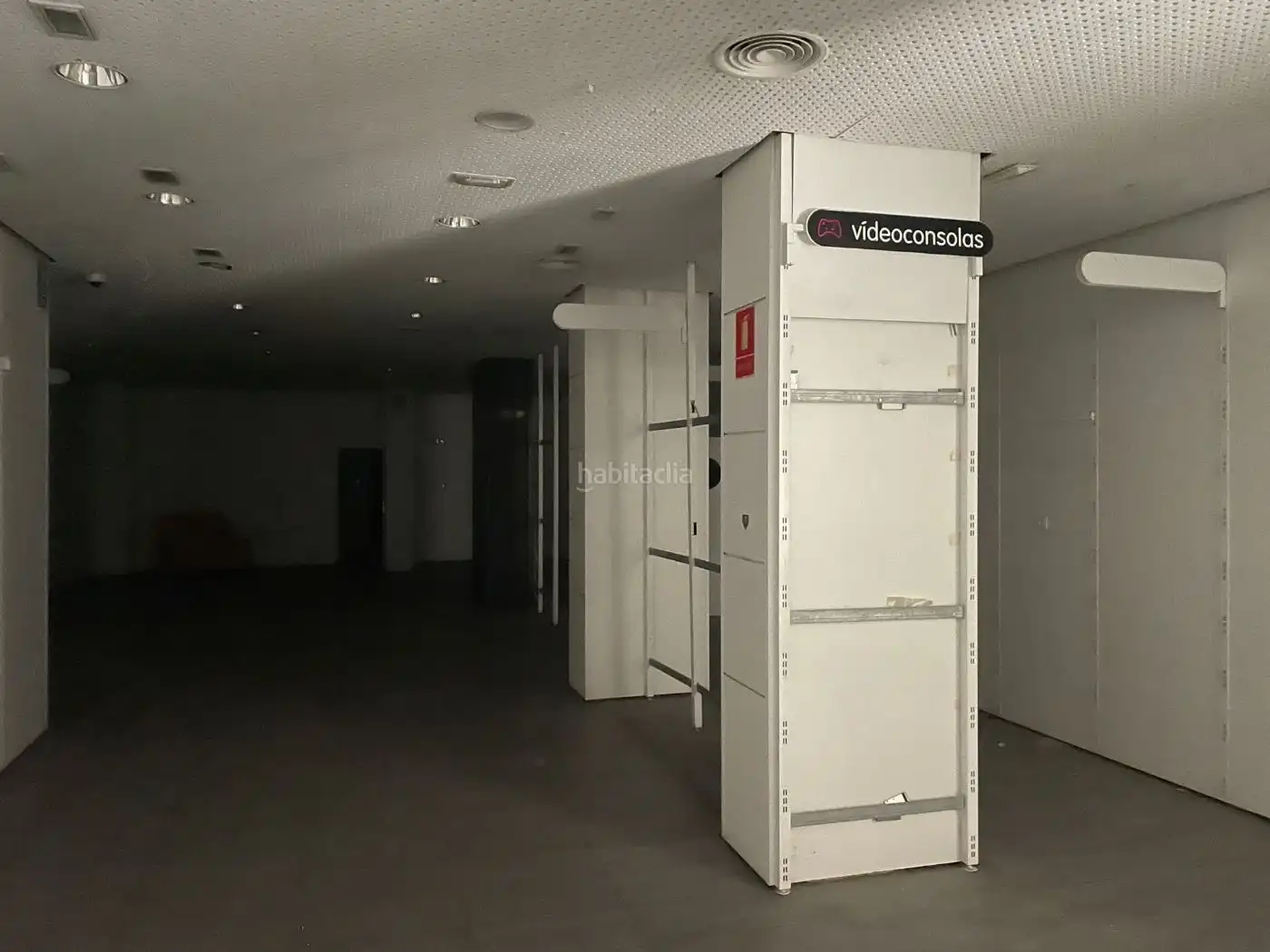 Local comercial de lloguer a Carrer de les Germanies 86, imagen 3