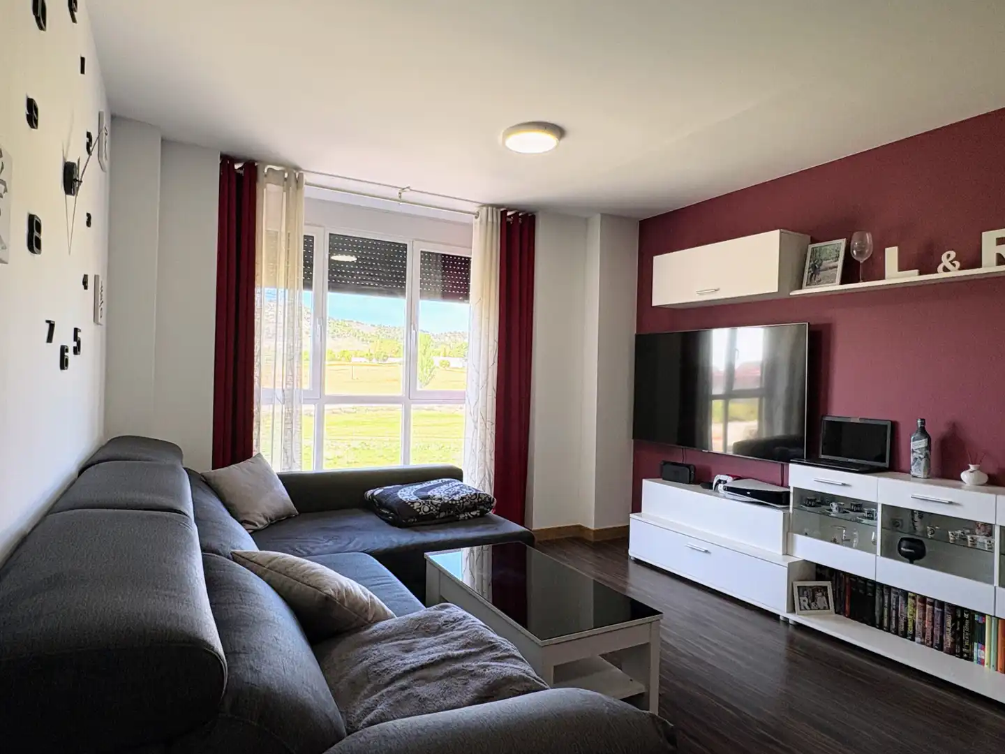 Living room of Flat for sale in Cistérniga  with Heating, Private garden and Storage room