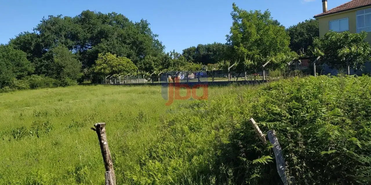 Wohnbaugrundstück zum Verkauf in Vilamarín